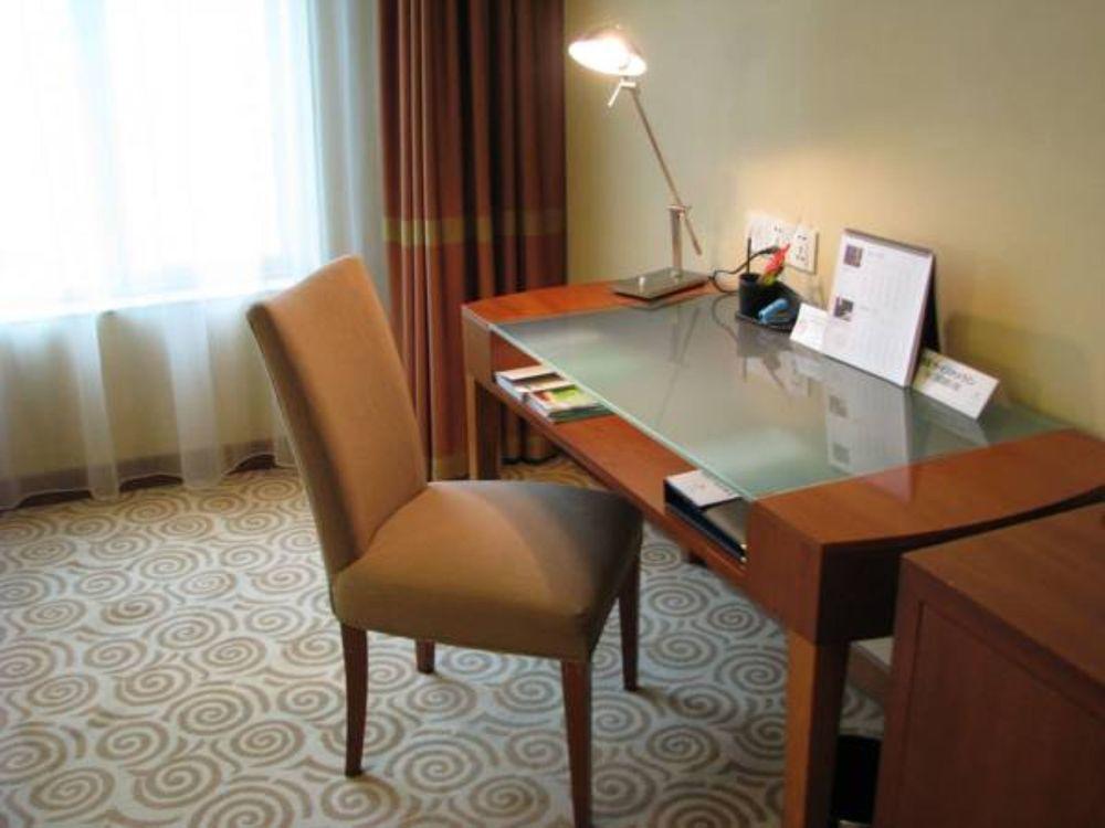 Hotel Equatorial Qingdao Exterior photo