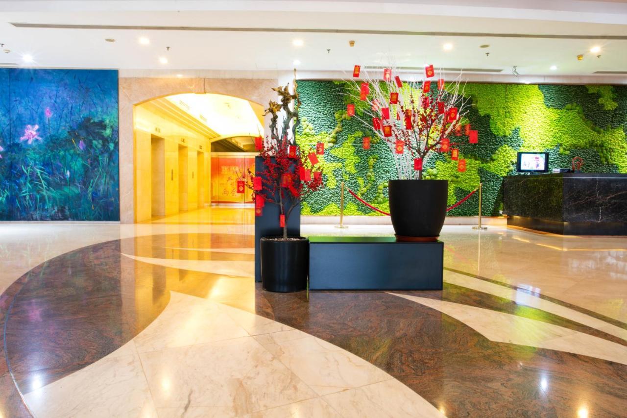 Hotel Equatorial Qingdao Exterior photo