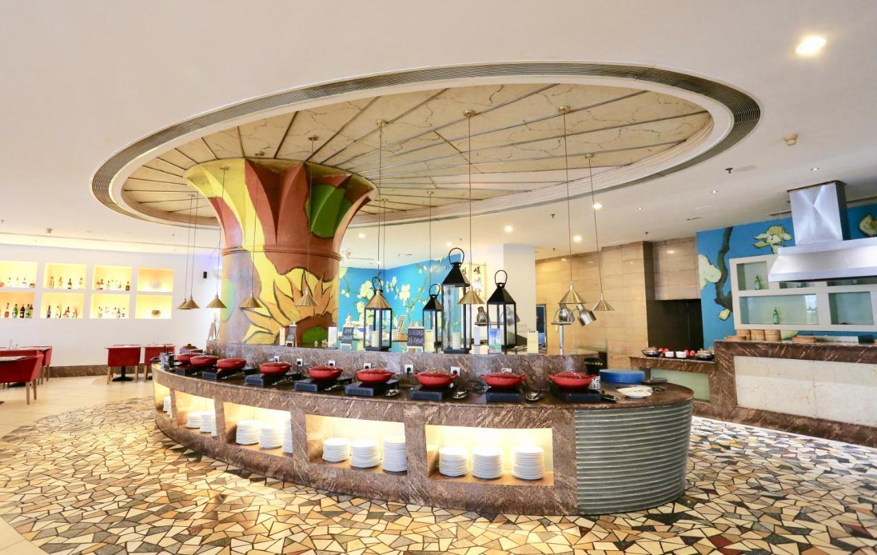 Hotel Equatorial Qingdao Exterior photo