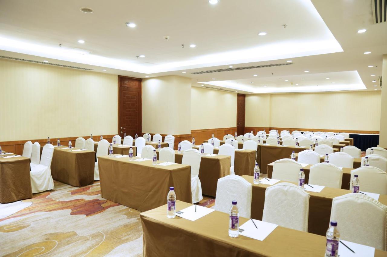 Hotel Equatorial Qingdao Exterior photo